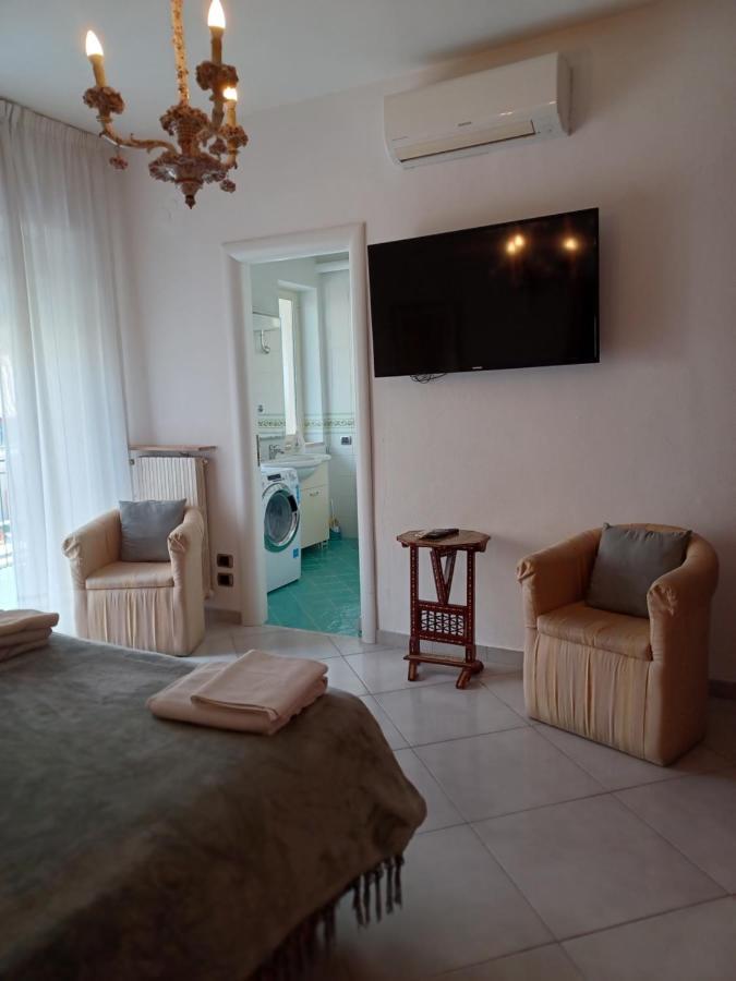 Super Elegante Centro Con Posto Auto E Wifi Veloce Apartment