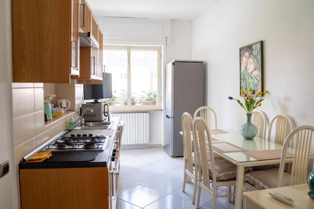 Super Elegante Centro Con Posto Auto E Wifi Veloce Apartment *