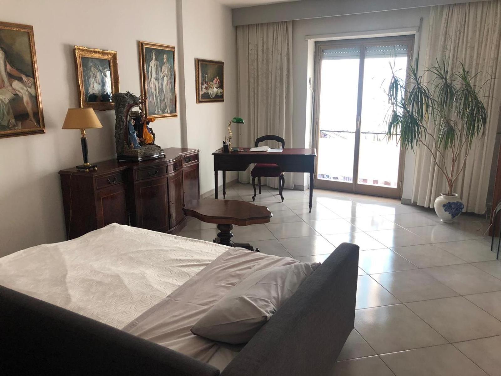 Apartment Super Elegante Centro Con Posto Auto E Wifi Veloce Naples