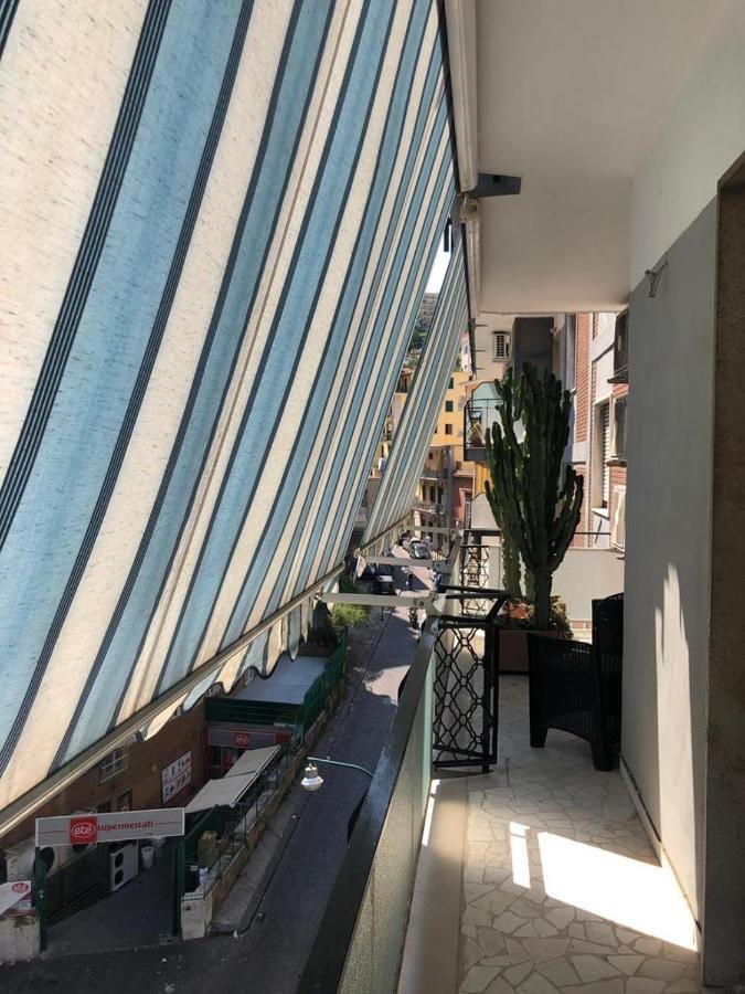 Super Elegante Centro Con Posto Auto E Wifi Veloce Appartement Naples